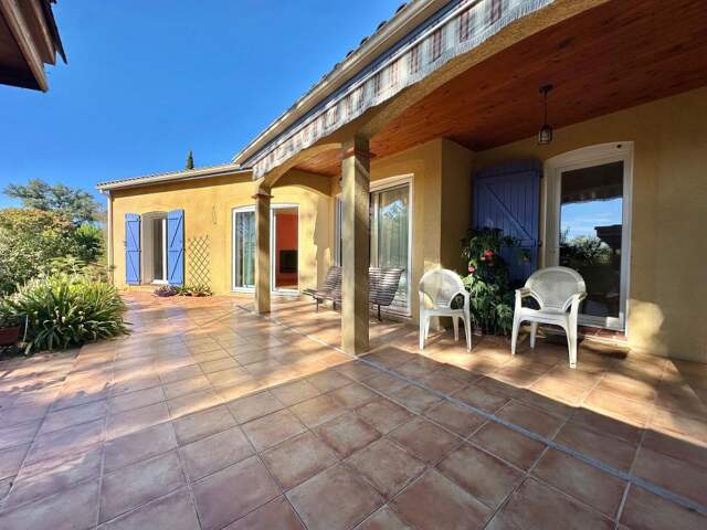 LE LHERM – Maison T5 de plain-pied avec grand terrain — photo du bien