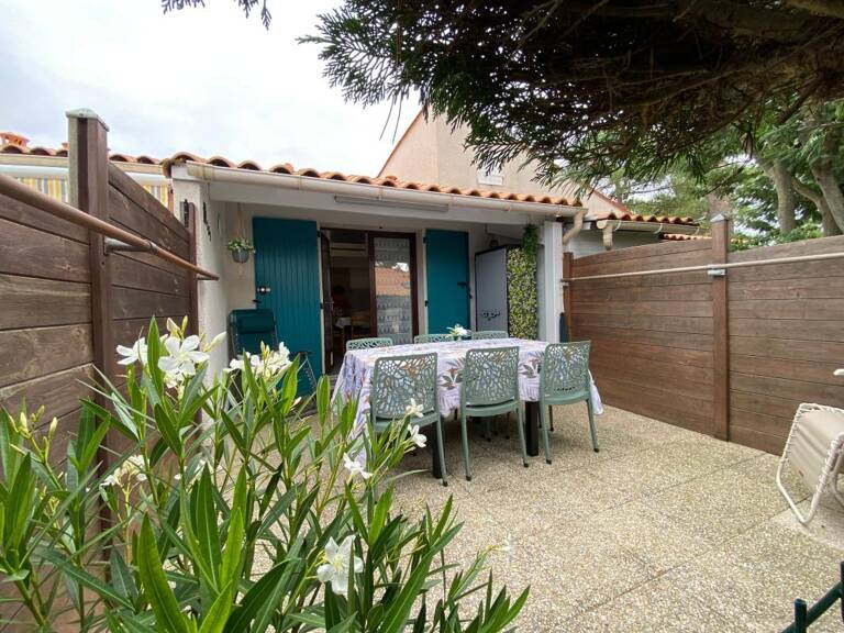 LA PALMYRE Maison 3 pièces dans Résidence Boisée avec Piscine, 400m du Centre-Ville — photo 1