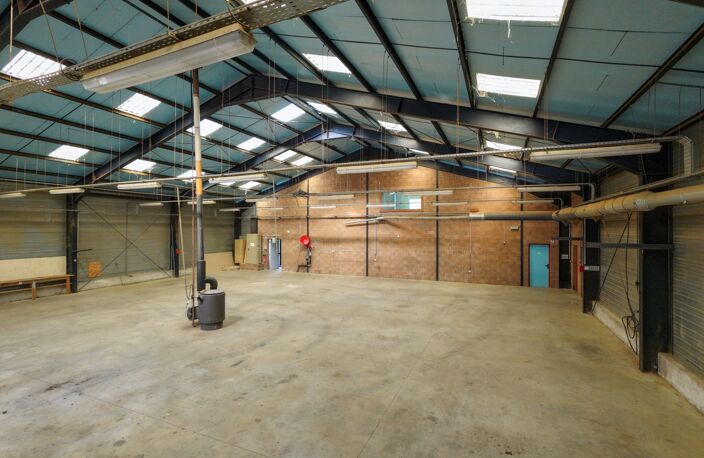 Veynes/Aspres sur Buech/ ZA La Condamine 05140 Local industriel 1000m2/ parcelle de 5000 m2 — photo 5
