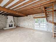 A vendre Magnifique maison Bourguignonne de 11 pièces FONTAINES (71) 7 chambres garage atelier 6000 m² de terrain ! — photo 3