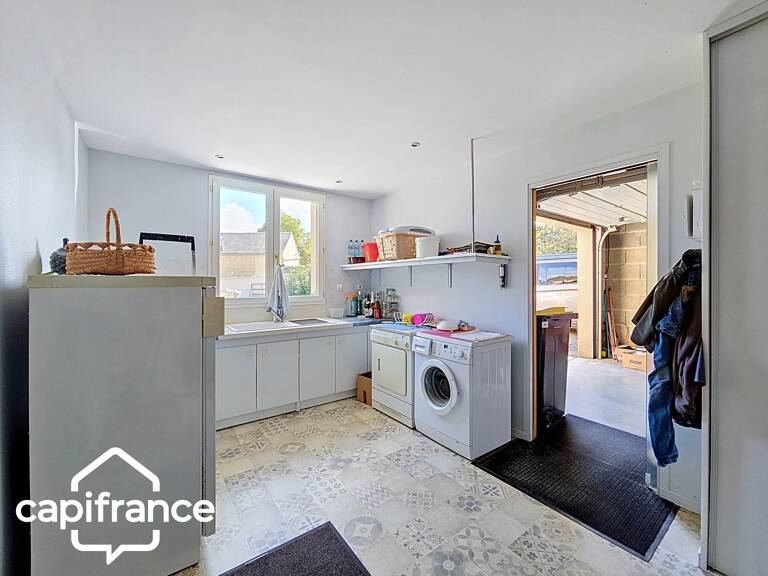 Maison de 169 m2- proche Thouars-terrain de 2000m2 - 4 chambres et + — photo 1