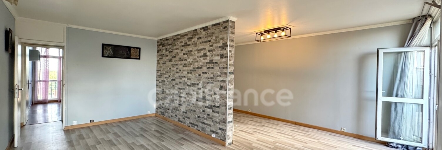 Appartement 5 Pièces 87 m² à vendre à Ris-Orangis (91130)
