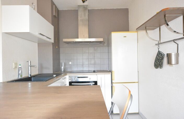 Appartement à vendre 2 pièces BORDEAUX Caudéran (33)avec jardin/terrasse et place de parking privative — photo 5