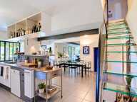 Drôme provençale, à SUZE-LA-ROUSSE – MAS PROVENÇAL RÉNOVÉ • 5 CHAMBRES, 4SDB/SDE, 5 WC • PISCINE • 2 GÎTES • VERGER — photo 2