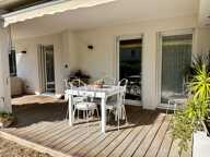 LA CIOTAT – SAINT-JEAN | APPARTEMENT T3 AVEC JARDIN PRIVATIF, TERRASSE, GARAGE ET PARKING — photo 4