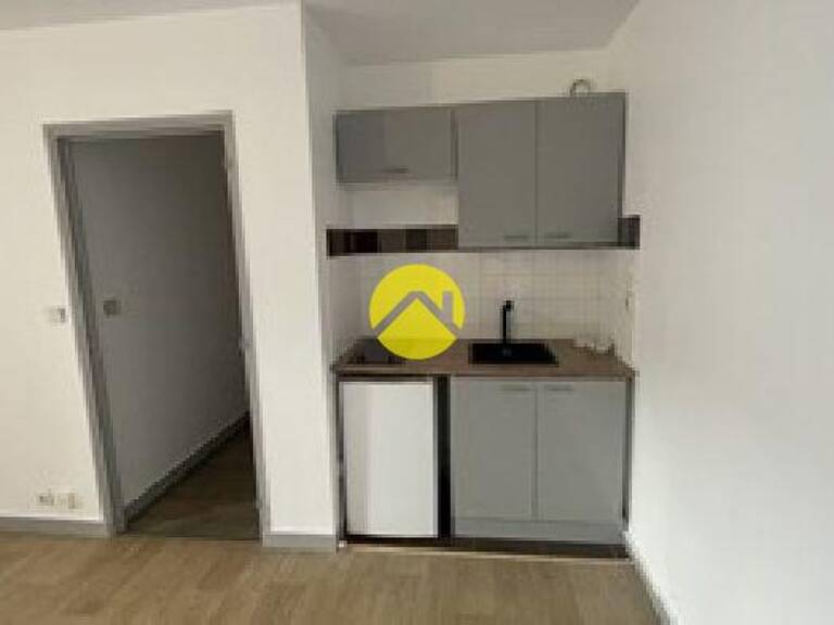 APPARTEMENT AVEC BALCON — photo 1