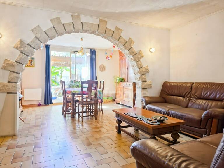 NOYEN-SUR-SARTHE - MAISON DE 101,45 m² AVEC JARDIN, TERRASSE ET GARAGE — photo 1