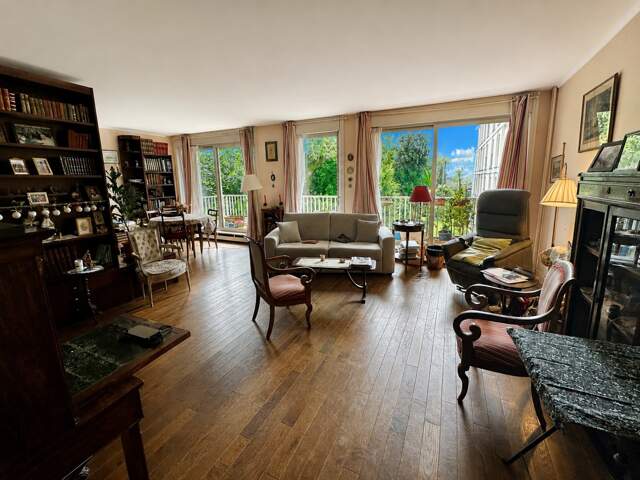 Appartement à vendre 5 pièces VERSAILLES (78) — photo du bien
