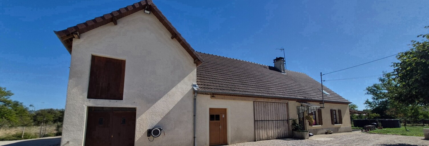 Maison 5 Pièces 106 m² à vendre à Le Deschaux (39120)