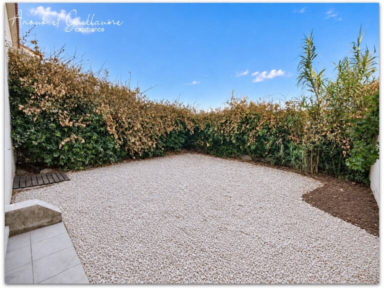 Exclusivité - Villa T4 de 82m² avec jardin et garage proche A75 - Saint-Thibéry (34630) — photo 1