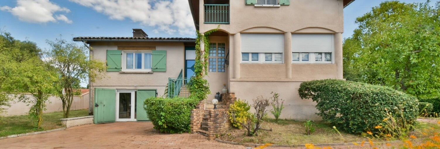 Maison 10 Pièces 350 m² à vendre à Cercié (69220)