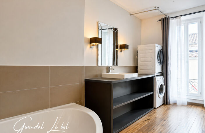 Immeuble de 3 appartements NIMES (30) — photo 4