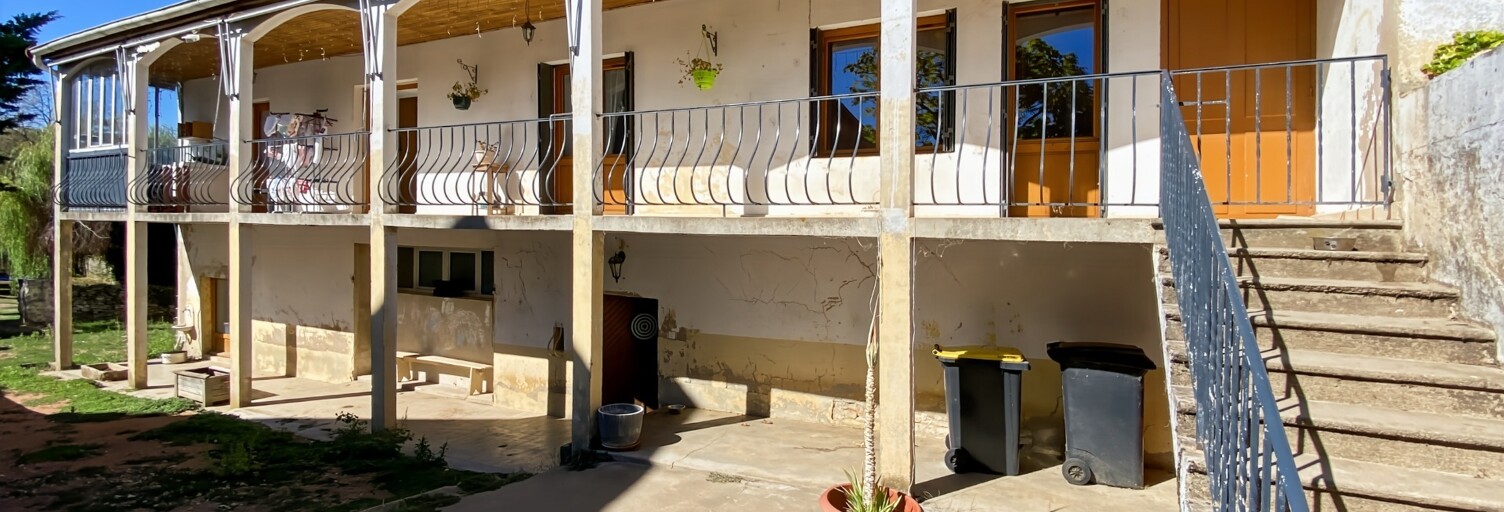 Maison 7 Pièces 200 m² à vendre à Curtil-sous-Burnand (71460)