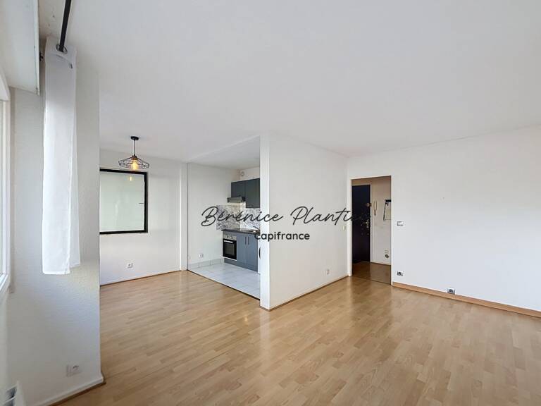 Appartement proche centre et frontière — photo 1