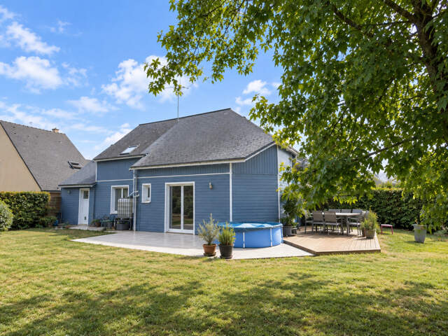 Maison familiale de 137 m² 7 pièces à LAVAL (53) — photo du bien