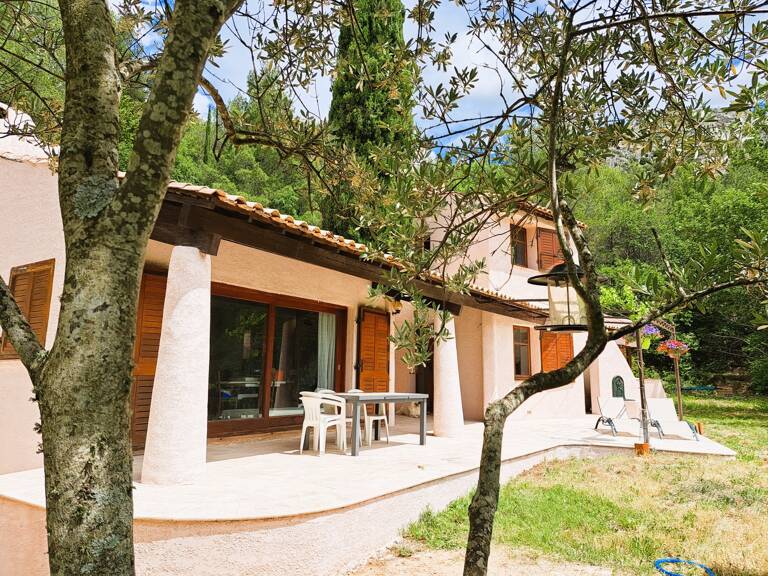 Maison à vendre 6 pièces AURIOL (13) au calme absolu / 22905m²  en Zone Naturelle (NS) — photo 1