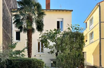 CHAMALIÈRES – MAISON DE FAMILLE EN PIERRE – 215 M² – 5 CHAMBRES – JARDINET – GARAGE — photo du bien