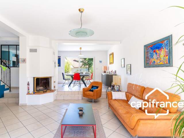 GIF BELLEVILLE | MAISON FAMILIALE 5 CHAMBRES AVEC SOUS-SOL TOTAL ET DOUBLE GARAGE — photo du bien
