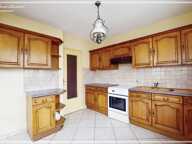 Appartement familial T5 de 95 m² avec loggia, balcon, garage et cave / LYON 8EME — photo 2