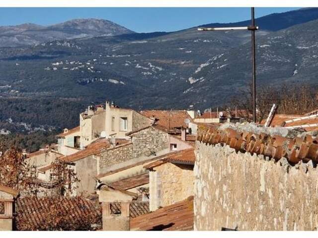 Maison à vendre 5 pièces SAINT CEZAIRE SUR SIAGNE (06) — photo du bien