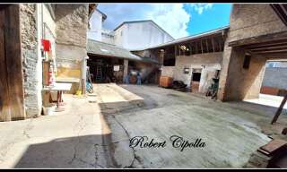 Immeuble  1100 m² à vendre à Kœnigsmacker (57970)