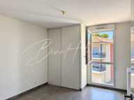 Appartement T2 de 43m² avec balcon de 6m² (parking inclus) — photo 4
