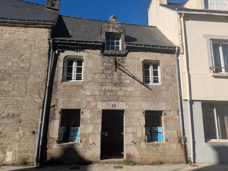 GUEMENE SUR SCORFF MAISON DE 3 PIECES DE 100m² ENVION SANS JARDIN — photo 1