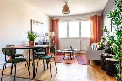Appartement 3 pièces 160200 €