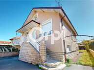 SECTEUR DES ESSARTS – MAISON FAMILIALE RÉNOVÉE – 4 CHAMBRES – SUITE PARENTALE – 111 M² HABITABLES / 157 M² AU TOTAL – TERRASSE – TERRAIN PISCINABLE – GARAGE – DÉPENDANCE — photo 2
