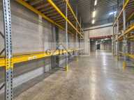 ENTREPOT + LOCAUX Á VENDRE — photo 2