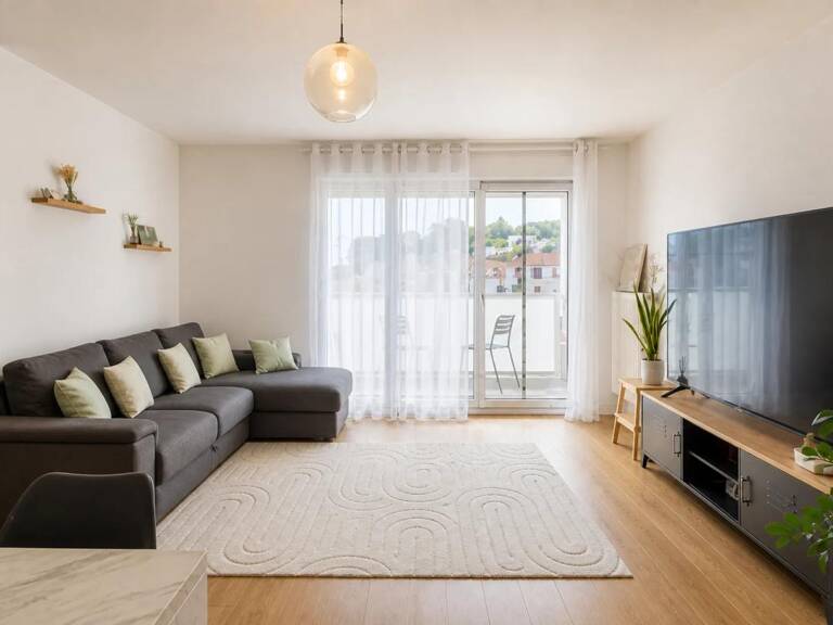 Appartement 4 pièces au pied du Tram et des commerces — photo 1