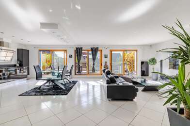 Appartement 4 pièces 527000 €