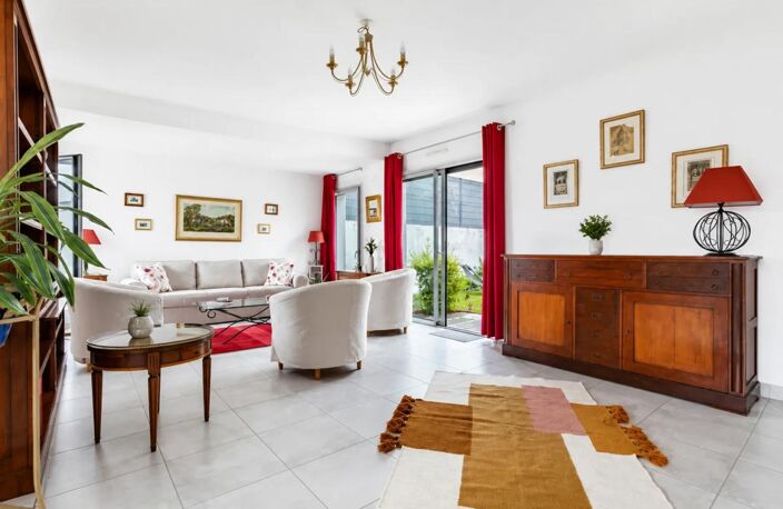 Maison d’exception (147 m²) – DPE A – 4 Chambres + Bureau — photo 4