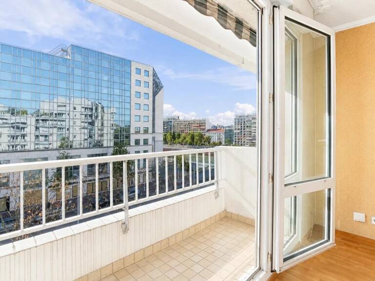 Appartement 3 pièces  - balcon - de 65 m² à Issy-les-Moulineaux — photo 1