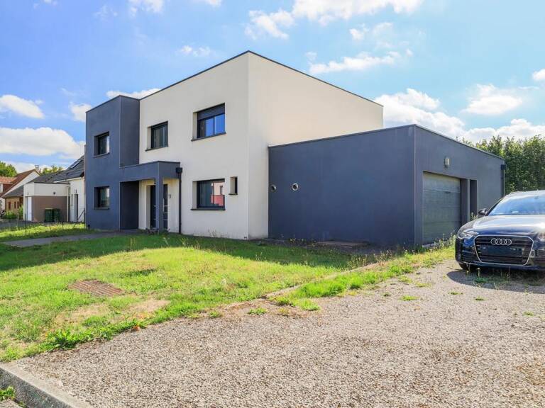 PAVILLON CONTEMPORAIN DE 2018 AVEC VIE DE PLAIN PIED — photo 1
