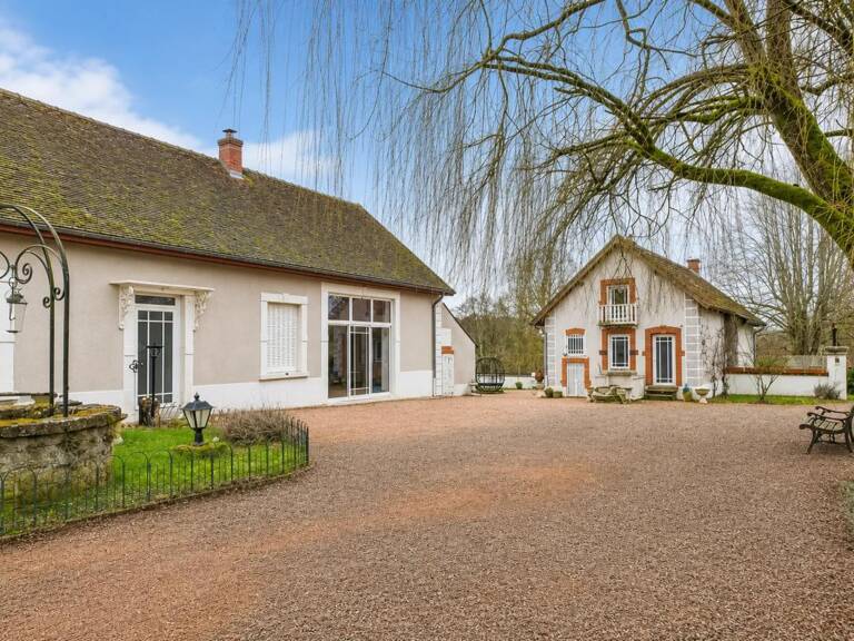 Charmante maison de 6 pièces à Saint-Prix-lès-Arnay — photo 1