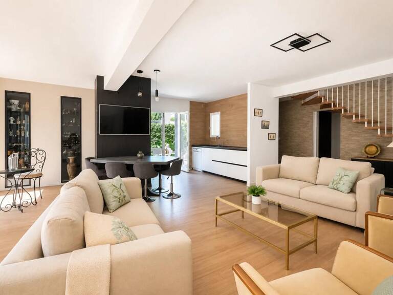 Villa de 5 pièces de 137 m² à Marseille — photo 1