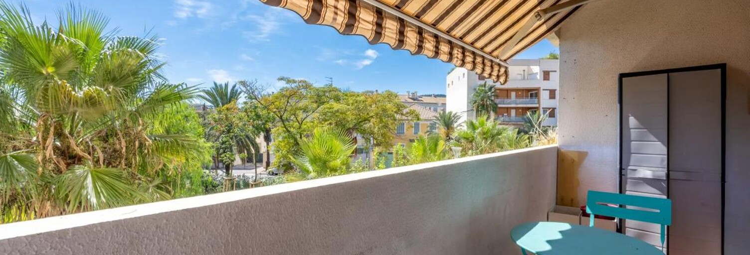 Appartement 1 Pièce 33 m² à vendre à Hyères (83400)