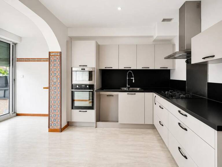 Maison de 6 pièces de 150 m² à Angers — photo 1