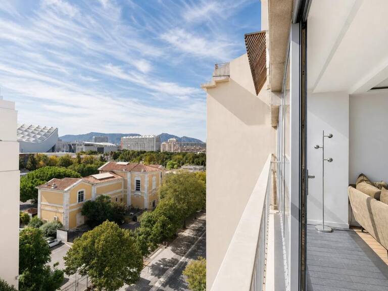 Appartement de 4 pièces de 100 m² à Marseille — photo 1