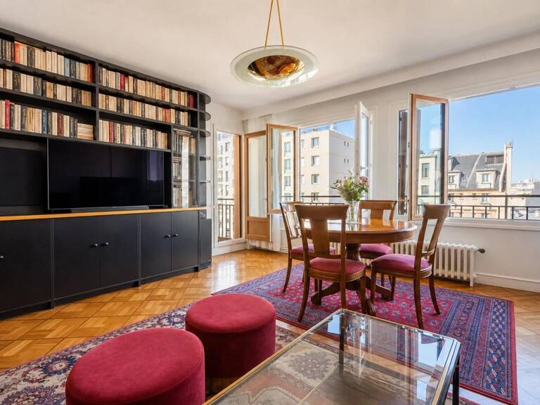 Appartement de 3 pièces de 81 m² situé à Paris — photo 1