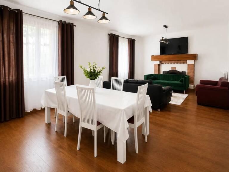 Maison de 7 pièces de 214 m² à Angerville — photo 1