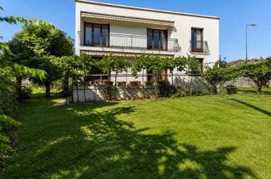 Maison 8 pièces 349000 €