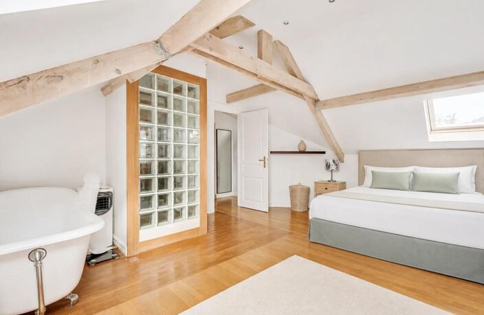 Maison de 5 pièces de 135 m² près de Saint-Cloud — photo 5