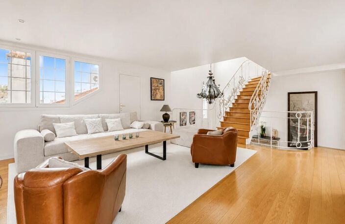 Maison de 5 pièces de 135 m² près de Saint-Cloud — photo 3