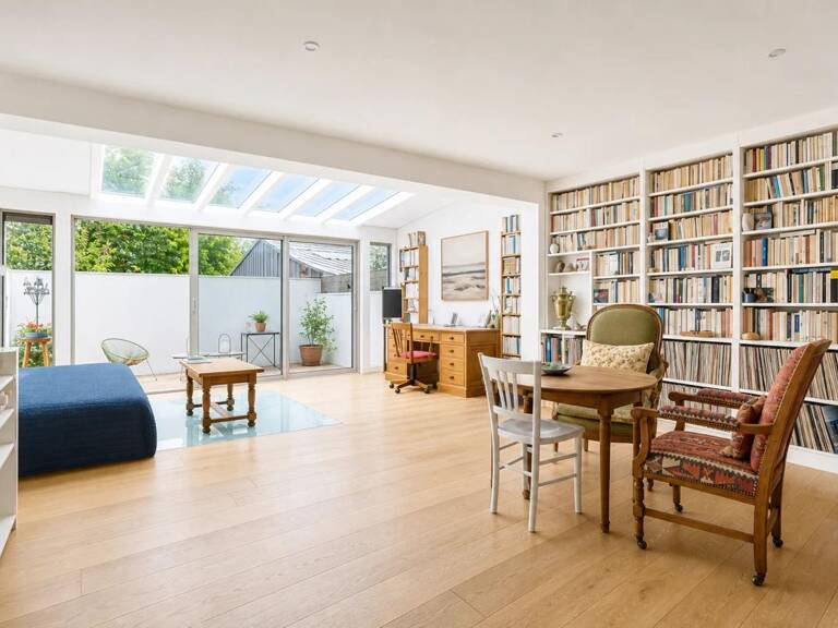 Maison de 5 pièces de 131 m² à Bagnolet — photo 1