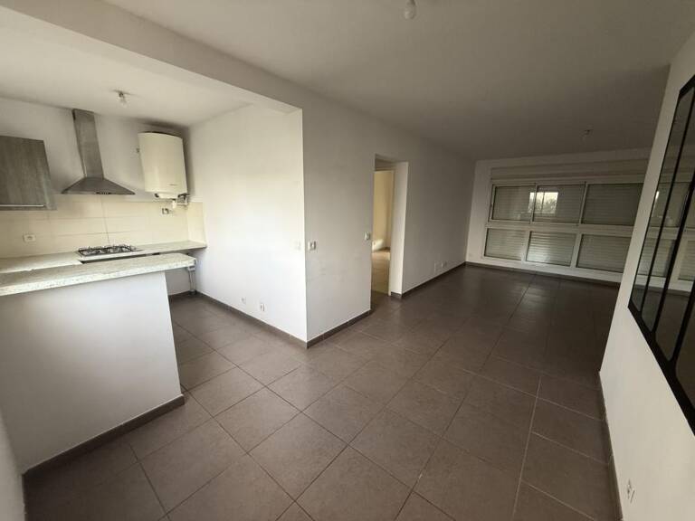 F2 de 43 m2 Saint-Denis centre ville — photo 1
