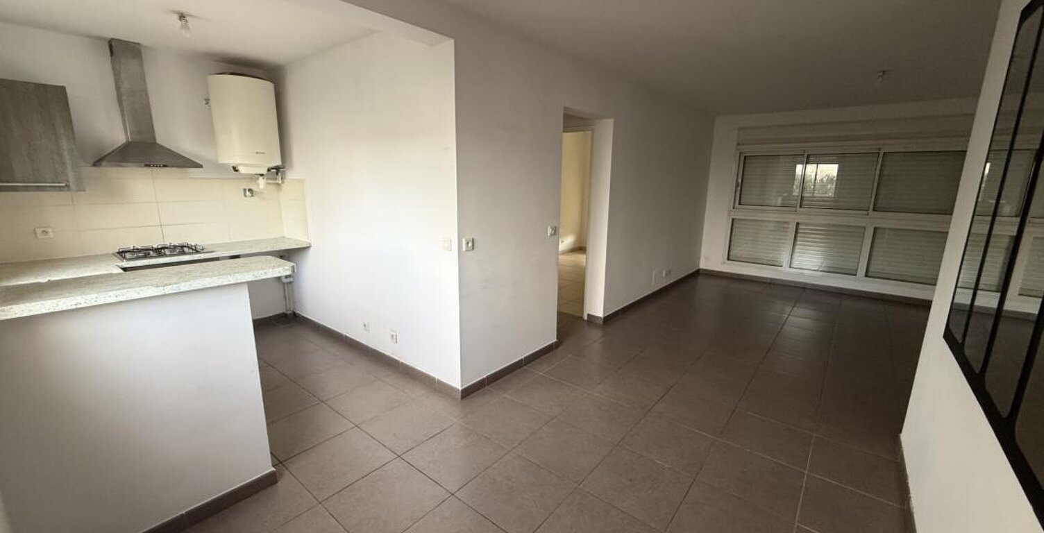 F2 de 43 m2 Saint-Denis centre ville — photo 1
