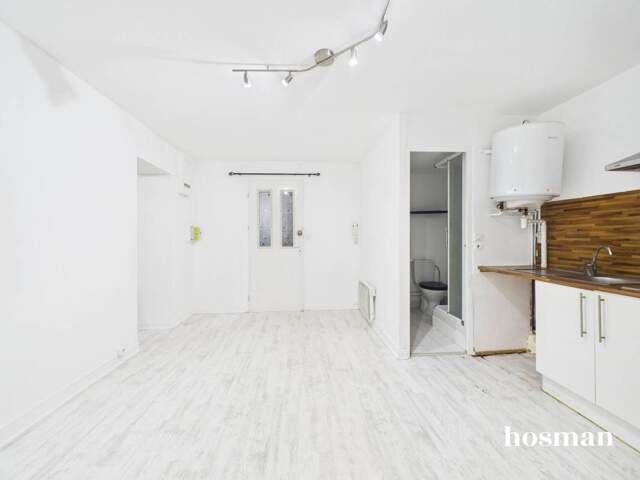 Appartement 2 pièces - 30 m² - 2ème étage - Hyper-centre, rue des Carmélites à Nantes — photo du bien