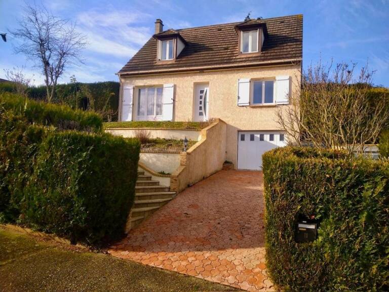 Maison À Vendre — photo 1